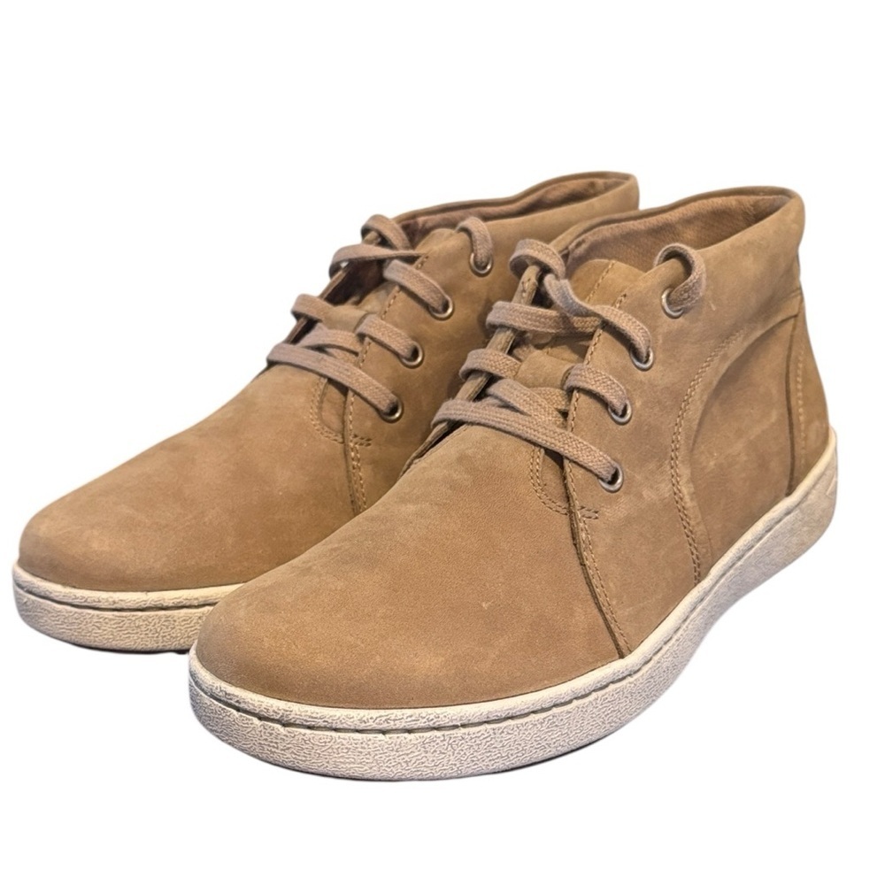 Dansko Men's Brown Chukka Boots